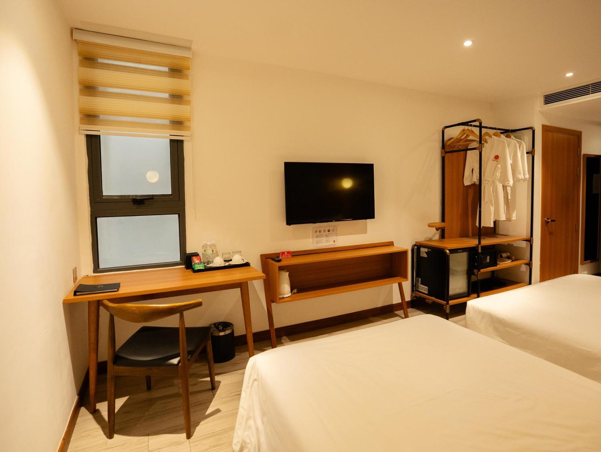 Majestic Premium Hotel Nha Trang Exterior photo