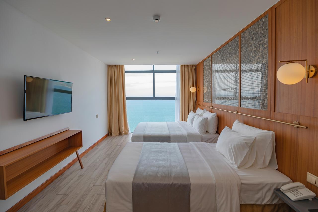 Majestic Premium Hotel Nha Trang Exterior photo