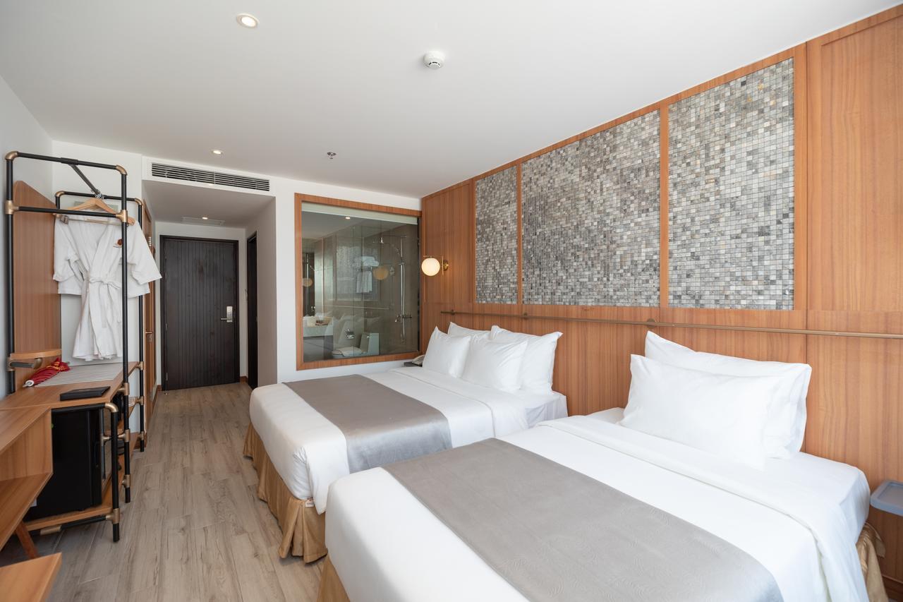 Majestic Premium Hotel Nha Trang Exterior photo