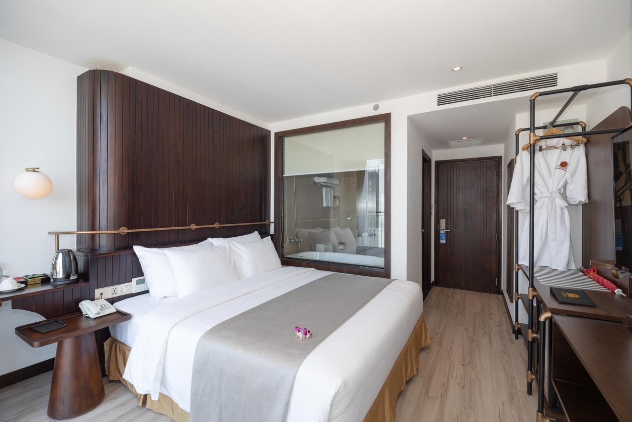 Majestic Premium Hotel Nha Trang Exterior photo