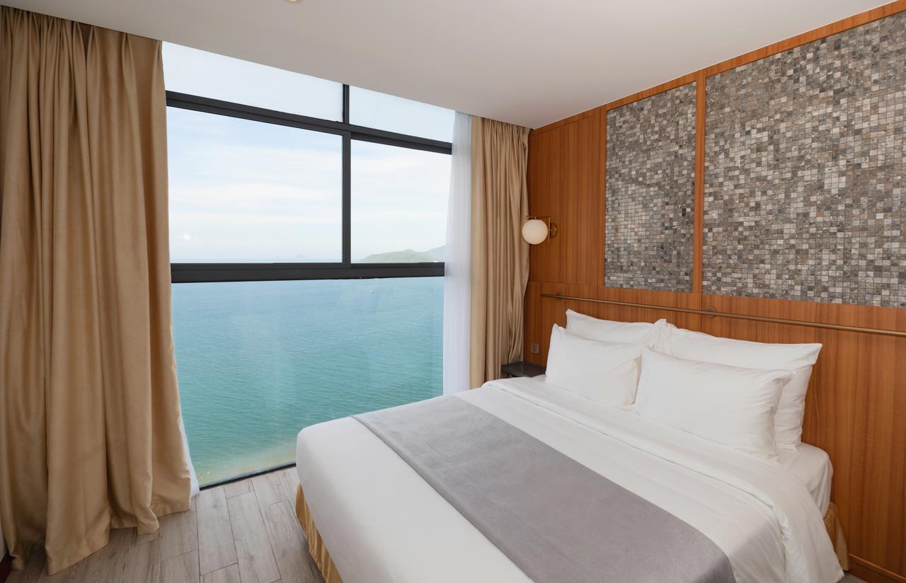 Majestic Premium Hotel Nha Trang Exterior photo