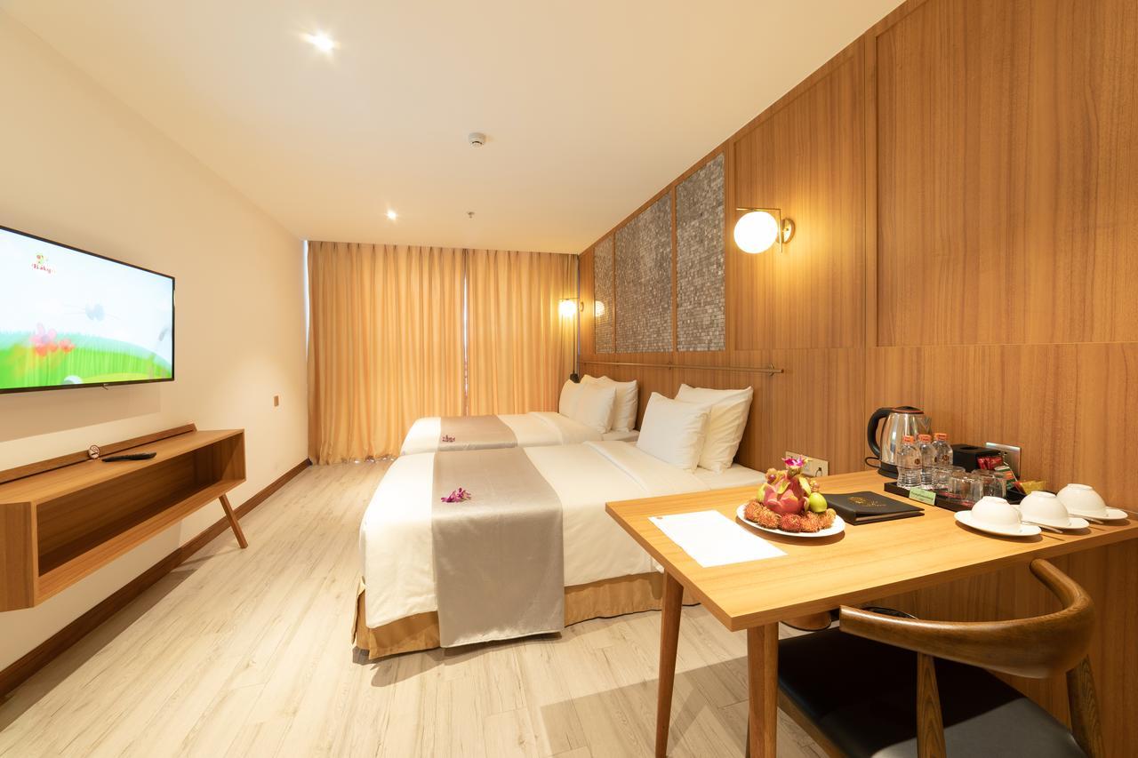 Majestic Premium Hotel Nha Trang Exterior photo