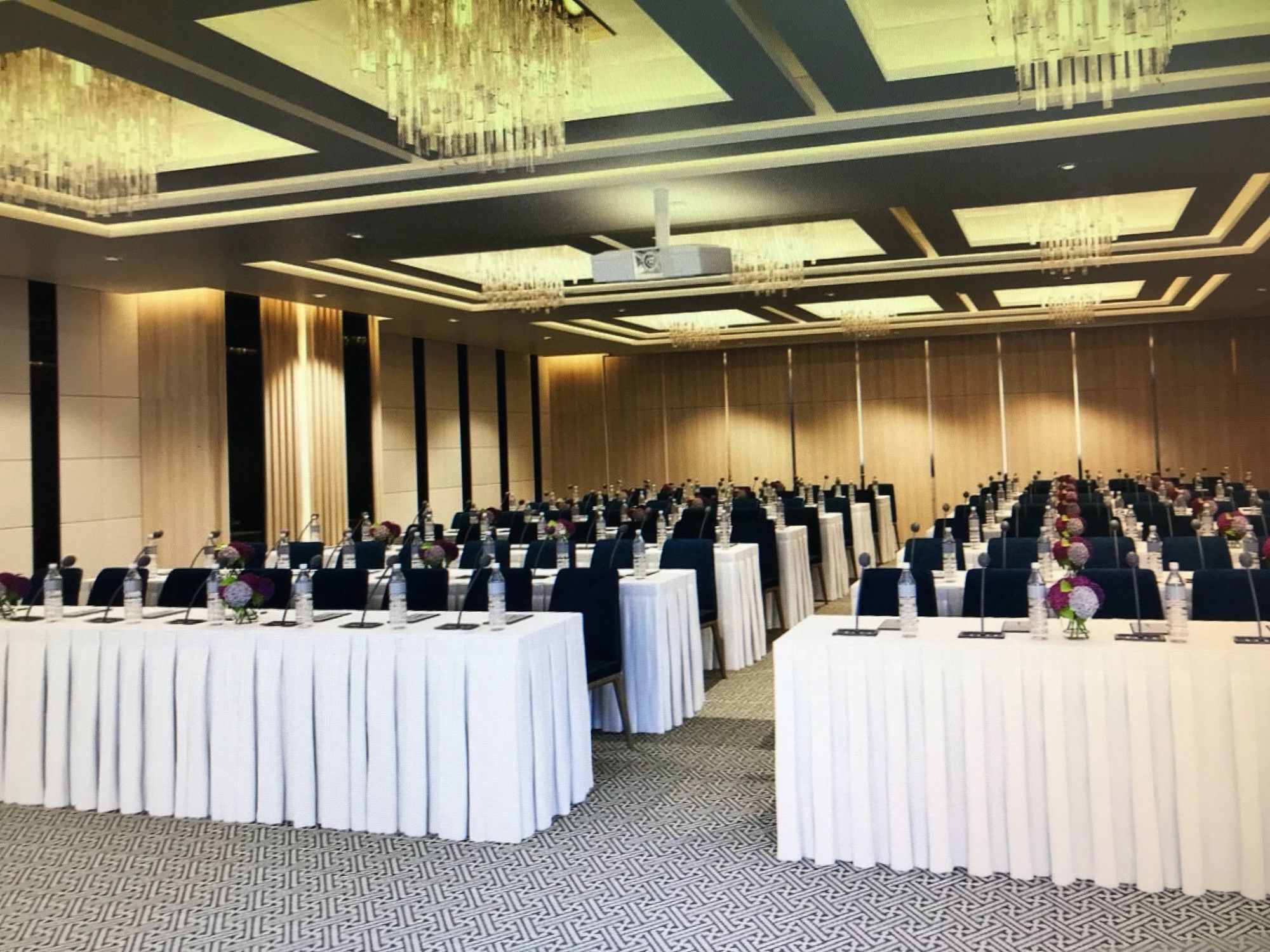 Majestic Premium Hotel Nha Trang Exterior photo